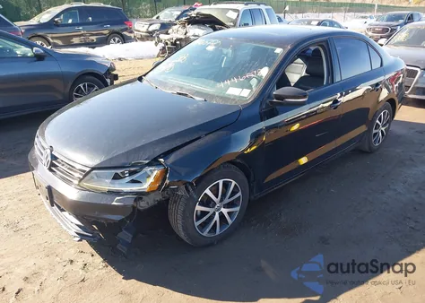2017 Volkswagen Jetta 1.4T Se z USA, uszkodzony, nr VIN 3VWDB7AJ2HM252351